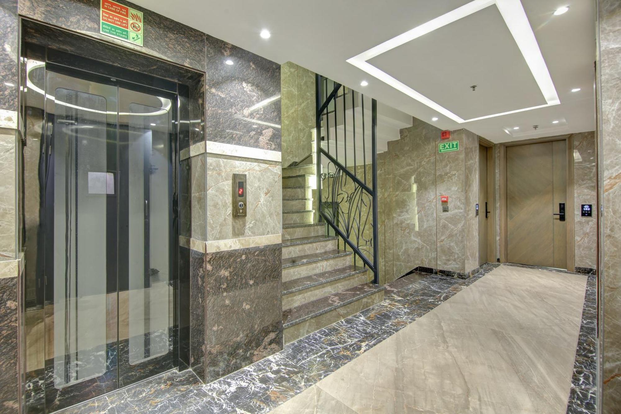 Hotel Uptown - 1 Km Connaught Place ניו דלהי מראה חיצוני תמונה