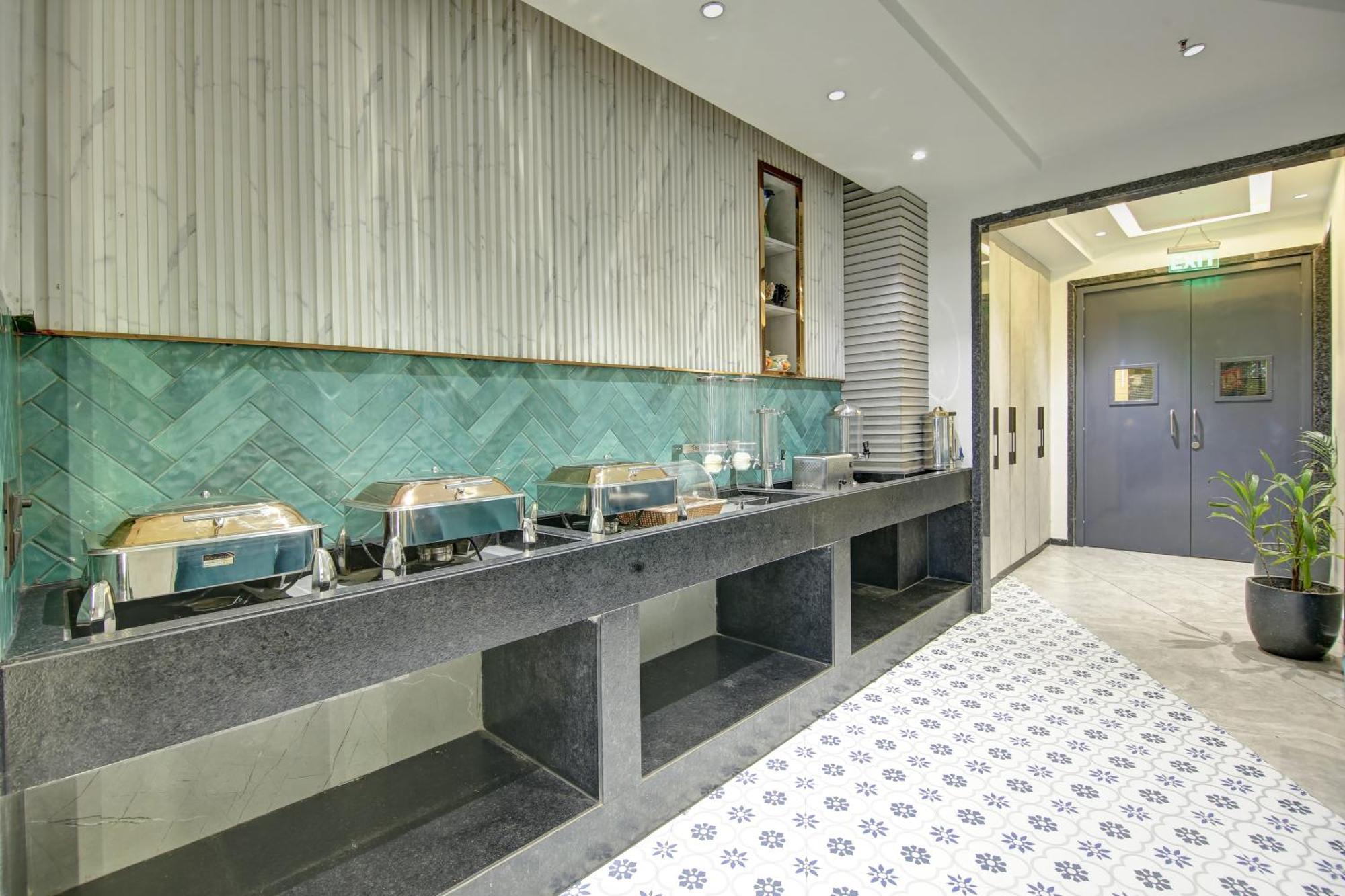 Hotel Uptown - 1 Km Connaught Place ניו דלהי מראה חיצוני תמונה