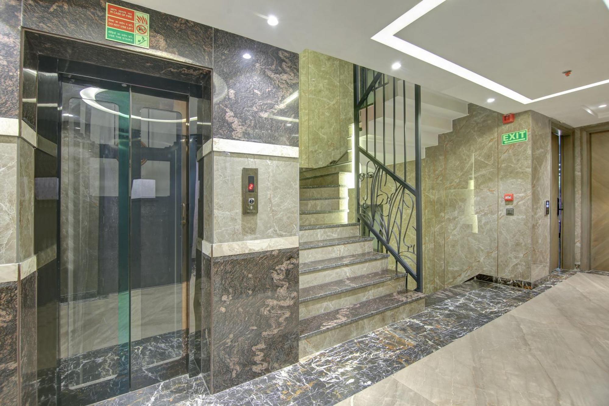Hotel Uptown - 1 Km Connaught Place ניו דלהי מראה חיצוני תמונה