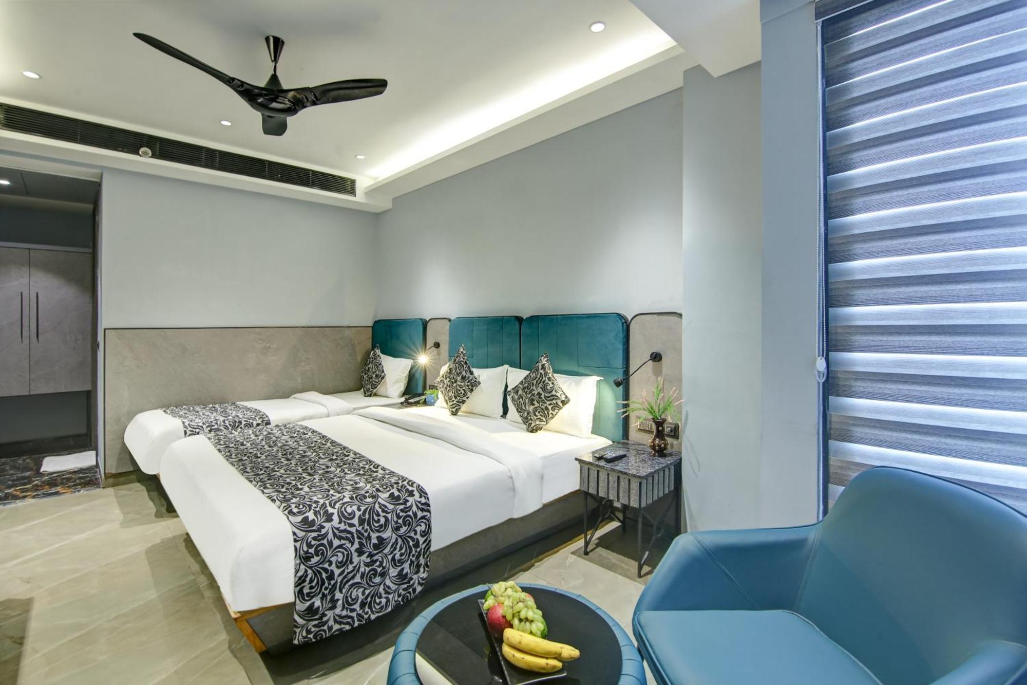 Hotel Uptown - 1 Km Connaught Place ניו דלהי מראה חיצוני תמונה