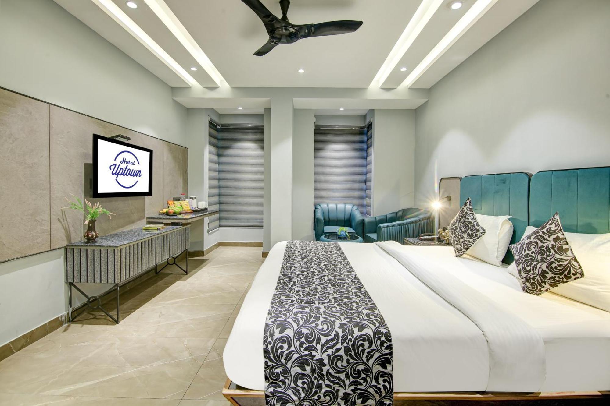 Hotel Uptown - 1 Km Connaught Place ניו דלהי מראה חיצוני תמונה