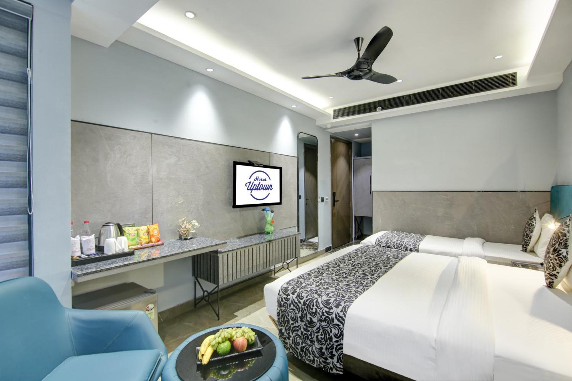 Hotel Uptown - 1 Km Connaught Place ניו דלהי מראה חיצוני תמונה