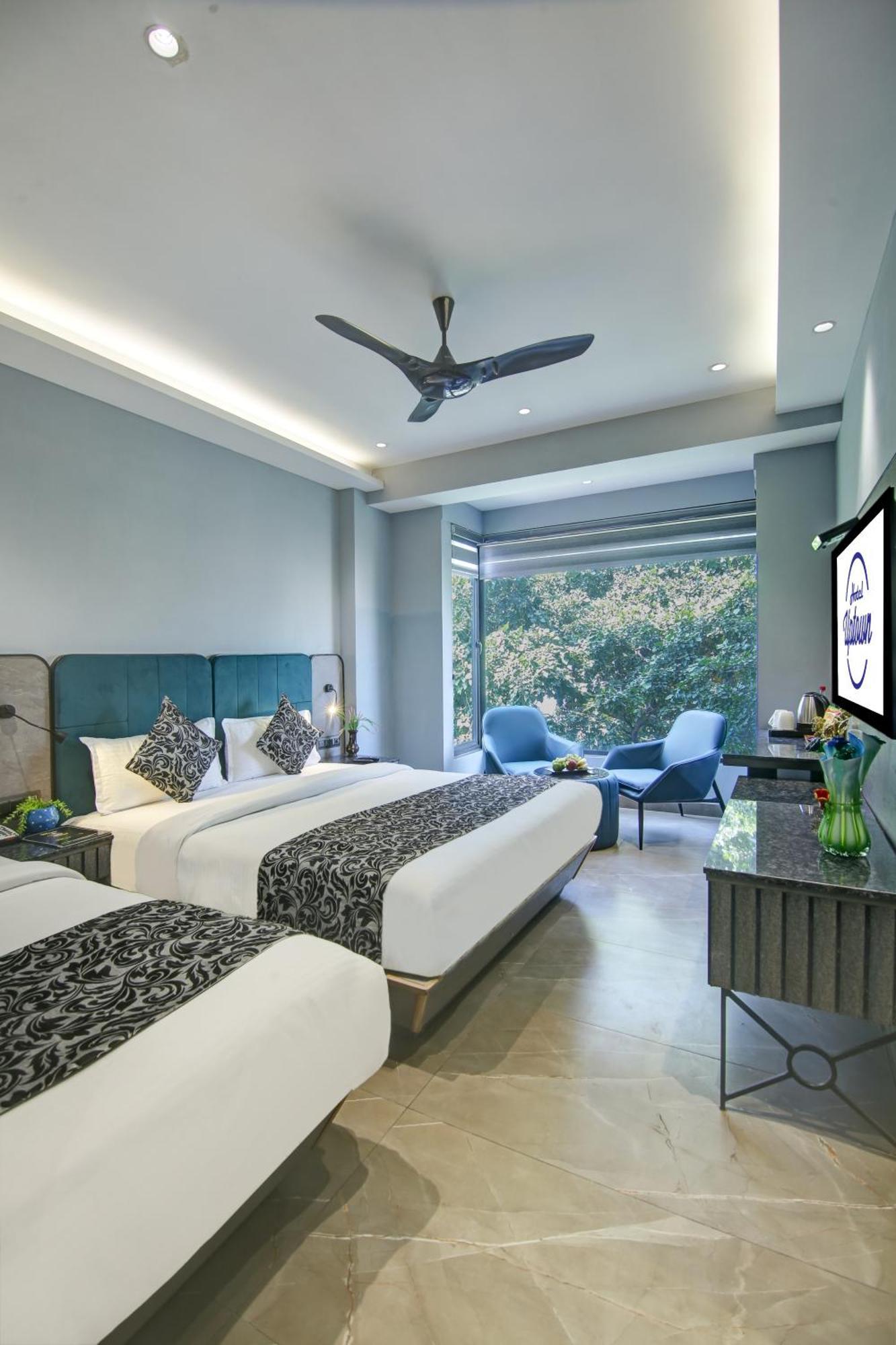 Hotel Uptown - 1 Km Connaught Place ניו דלהי מראה חיצוני תמונה