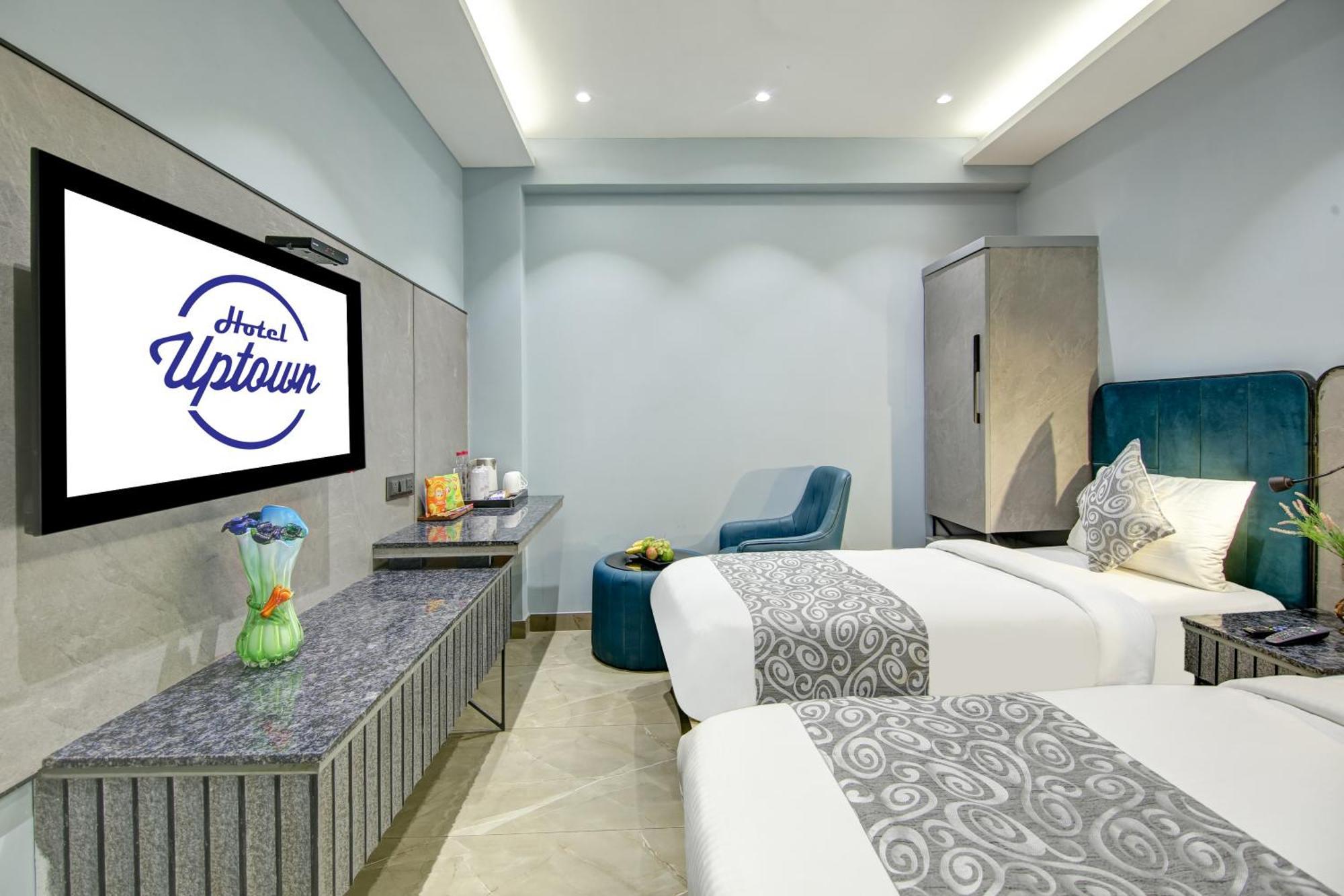 Hotel Uptown - 1 Km Connaught Place ניו דלהי מראה חיצוני תמונה