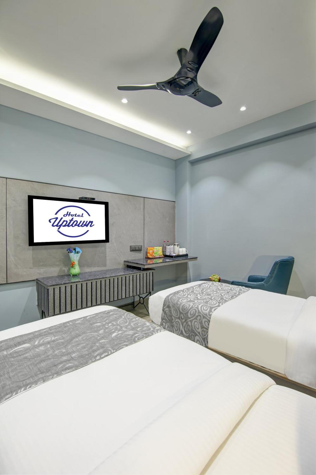 Hotel Uptown - 1 Km Connaught Place ניו דלהי מראה חיצוני תמונה